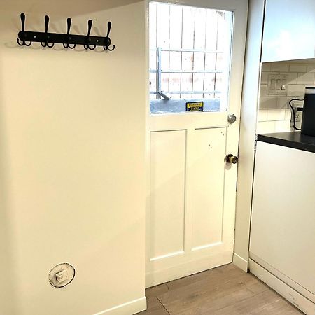 Downtown Private Suite Toronto Esterno foto